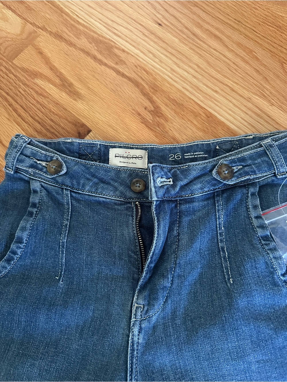 Pilcro Tower Flare Mid Rise Jeans - Picture 5 of 7